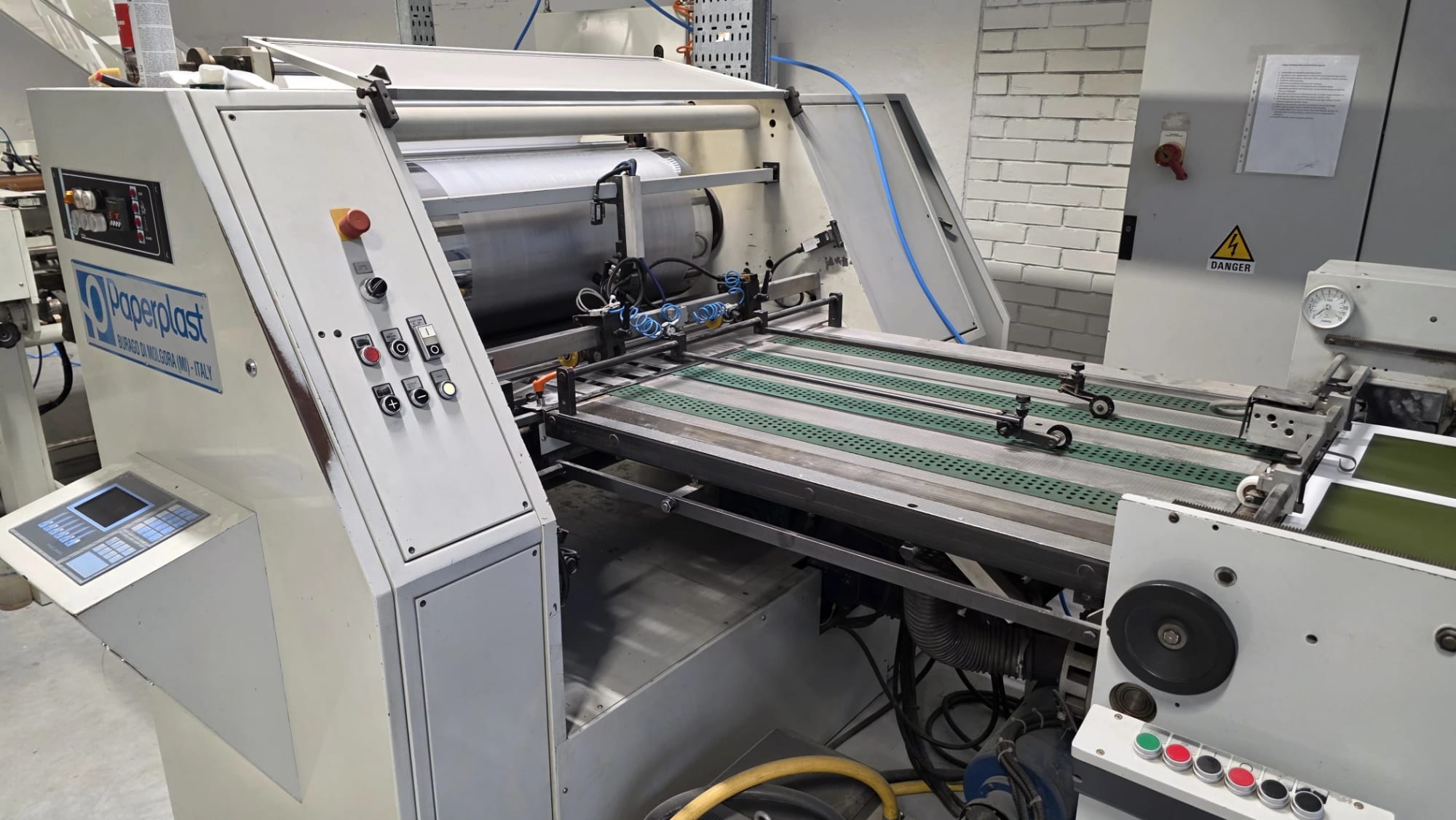 Paperplast Dry 80/76 — automatic B1 laminating machine 76 × 102 cm, up to 70 m/min 6