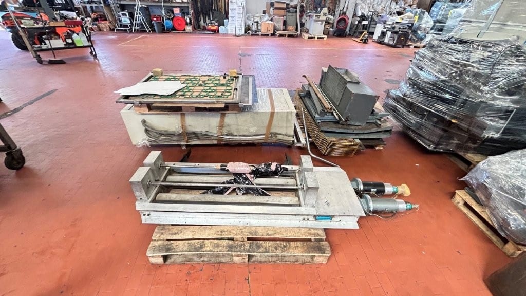 Rabolini Imperia C — die-cutting and hot foil stamping platen with automatic feeder 80 × 110 cm (1994) 14