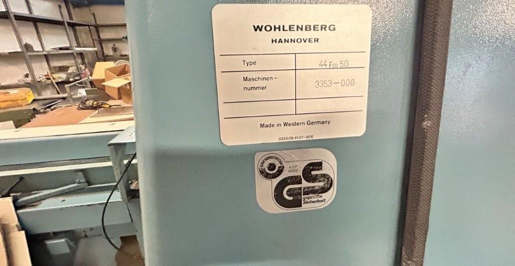 Wohlenberg 44 FM 50 — three-knife trimmer with automatic feeding (1989) 17
